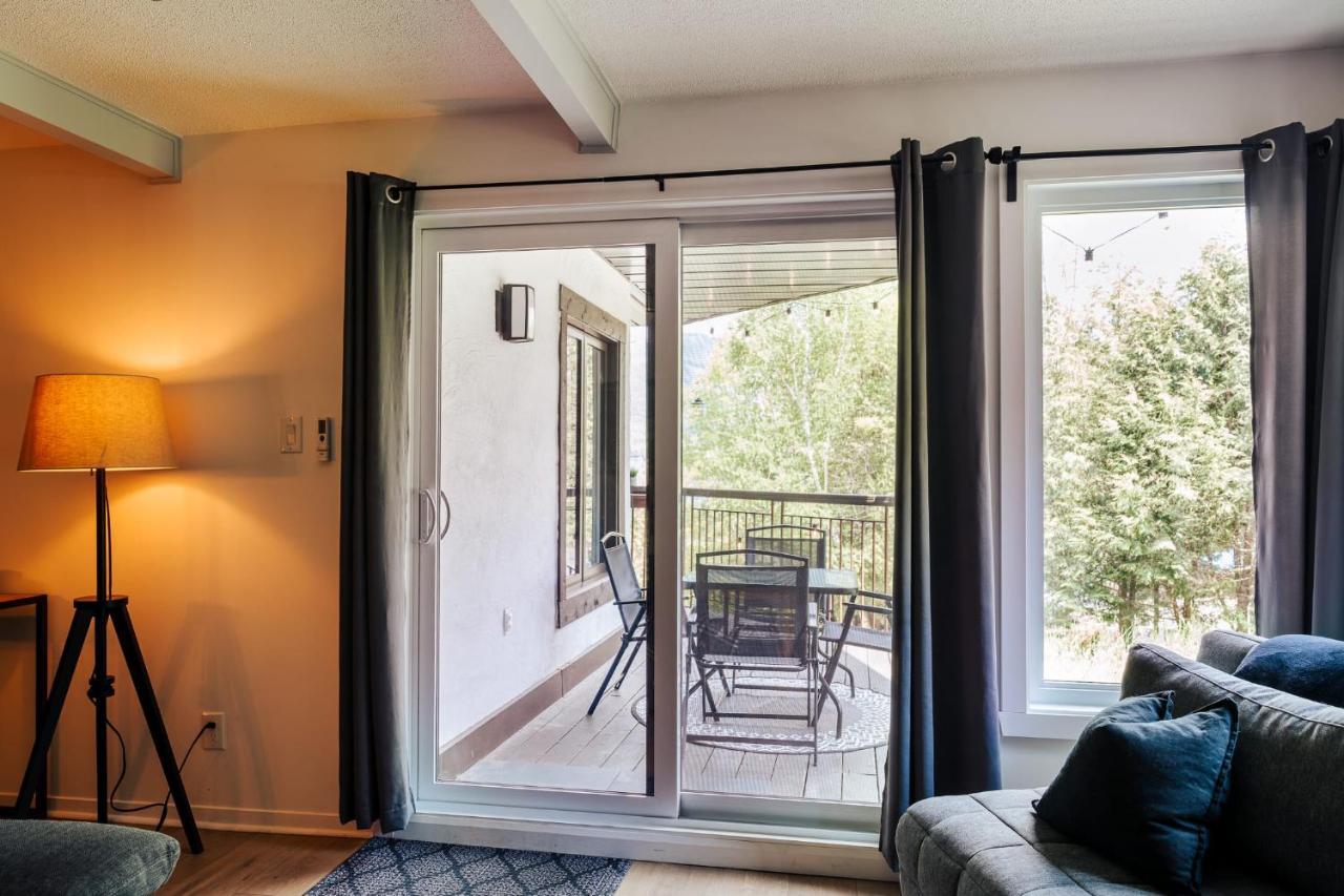 Magnifique Condo Pres Du Lac Tremblant Mont-Tremblant Buitenkant foto